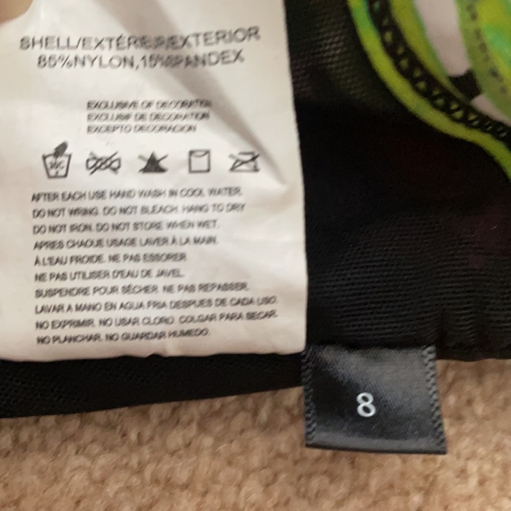 Real Solutions NWOT by Island Escape Tankini Top - Picture 8 of 8